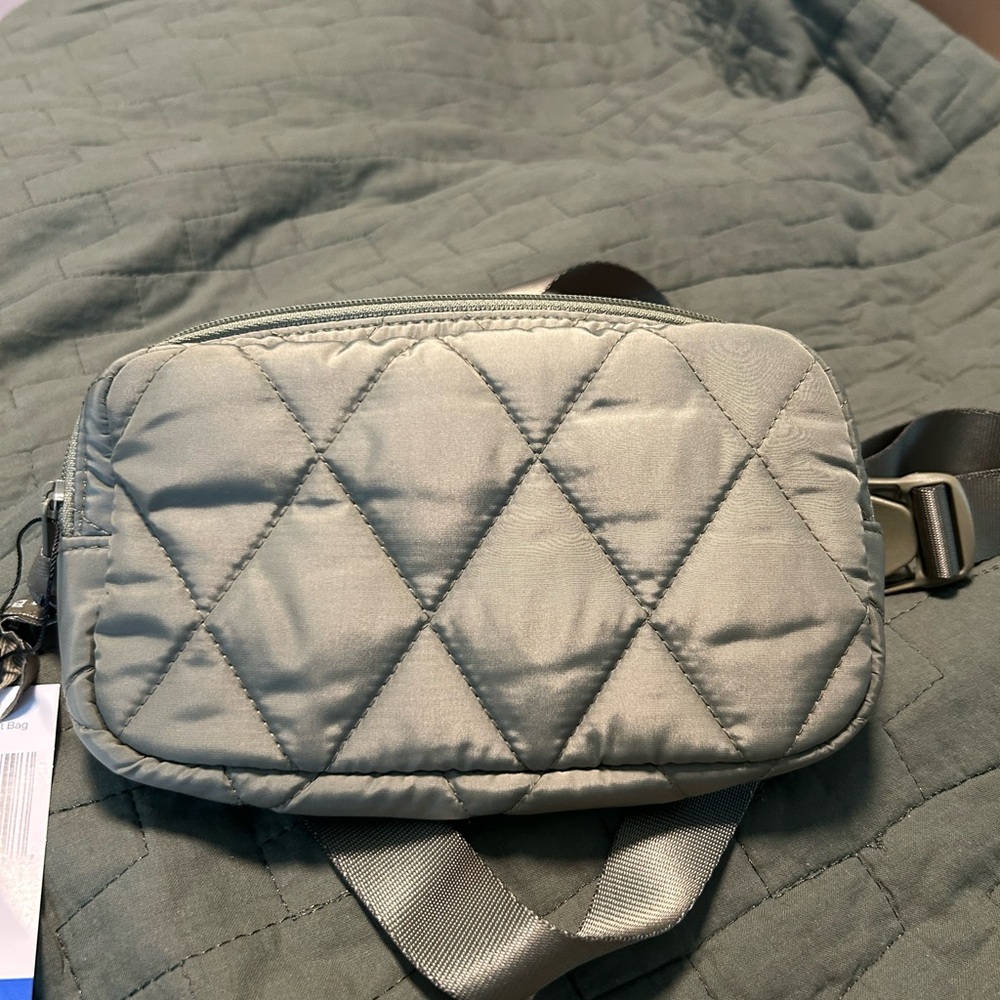 Vera Bradley Quilted Crossbody Bag in Gray